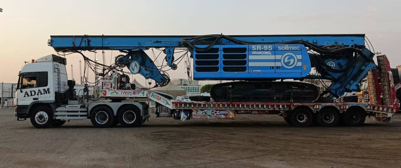 شاحنة نقل بري 3